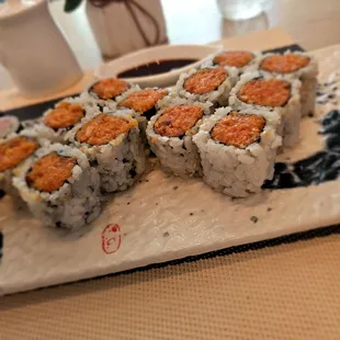 3 roll combo. Comes with soup. Tasty