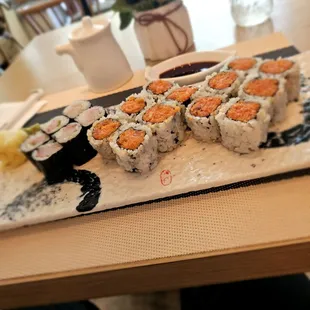 3 roll combo. Comes with soup. Tasty