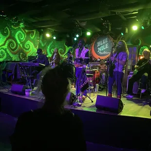 Frenchmen&apos;s Bar Sherpa Touring Republic Orleans Blue Nile dose O&apos; Funk  #Nola_Haiku  #Frenchmens #CaesarBrothers #Funkbox #KeepItFunky