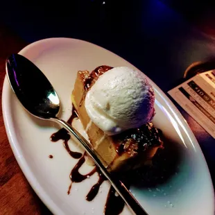 dessert, food