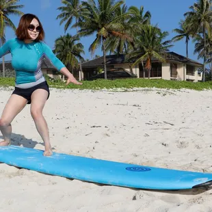 Congratulations to Naomi from korea for standing up at the first class. Aloha!