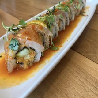 Yellowtail Roll