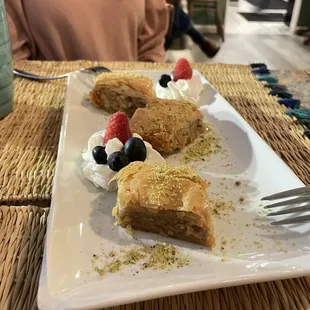 Baklava (3)