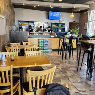 sushi and sashimi, interior