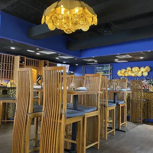 the restaurant&apos;s dining area