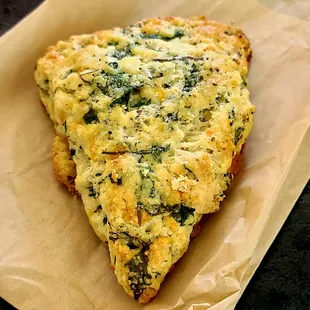Spinach cheddar scone