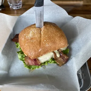 Grilled Chicken Pesto Burger