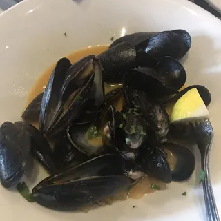 Steamed Mussels