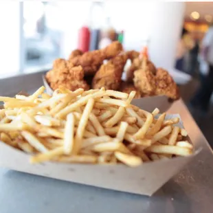 food, oysters and mussels