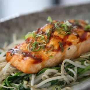 food, grilled fish, fish, seafood, grilled seafood