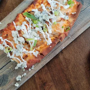 Buffalo Chicken flatbread 10/10