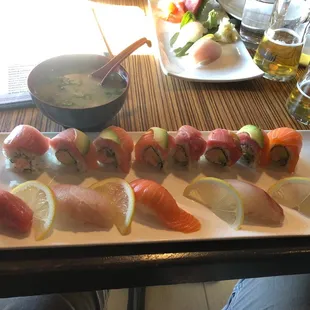 Roll and nigiri lunch special