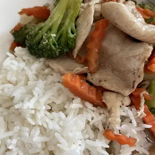 Broccoli and oyster sauce and added chicken Broccoli Oyster Sauce