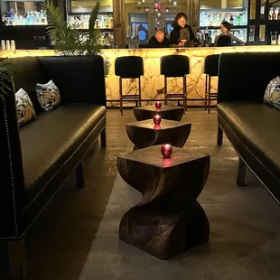 sushi and sashimi, interior