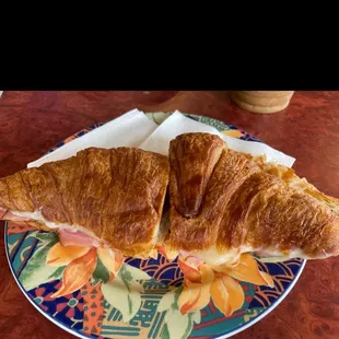 Ham &amp; swiss croissant