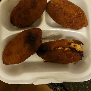Burnt deviled crabs.