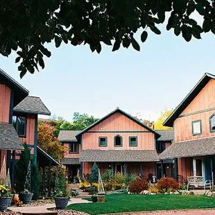 Blue Skies Inn