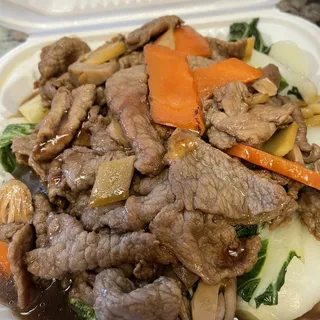 Sauteed Beef with Tender Green
