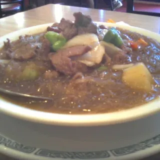 Braised beef with vermicelli with satay sauce