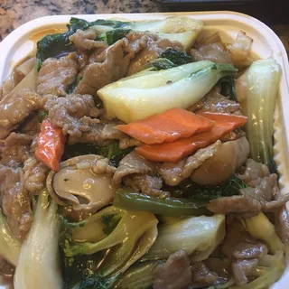 Beef Chow Fun with Gravy