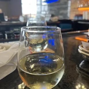 oysters and mussels, drink