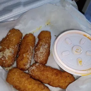 Mozzarella sticks