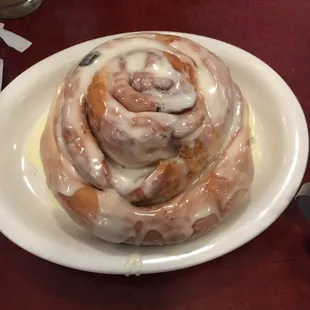 Giant cinnamon bun - highly recommend! Eat while warm.