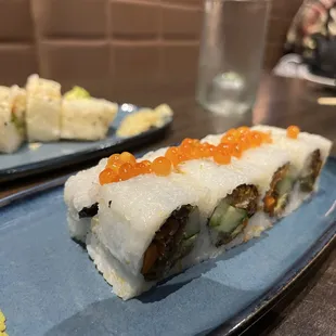 Salmon Skin Roll*