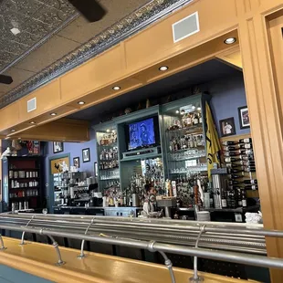 the bar area of a restaurant