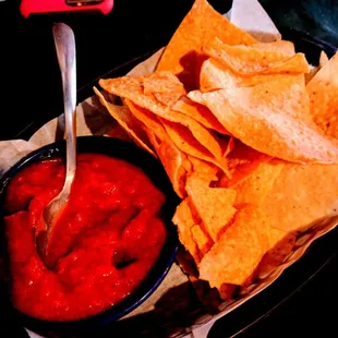 Chios and salsa