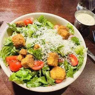 Side Caesar salad. It's big! No bacon