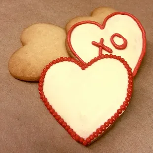 Shortbread heart cookies iced with white chocolate