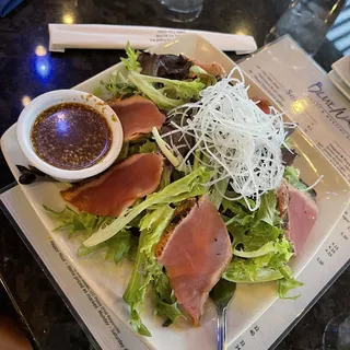 Tuna Tataki Salad