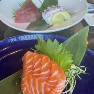 Salmon Sashimi