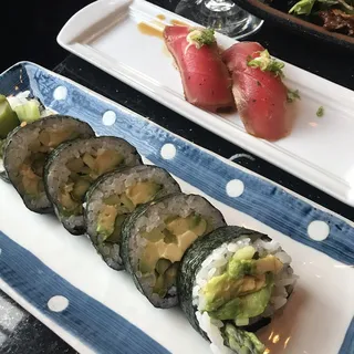 Tuna Nigiri