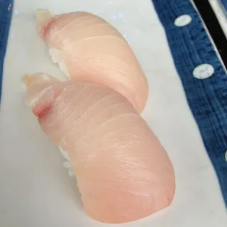 Yellowtail Nigiri