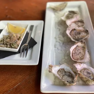 Oysters with mignonette