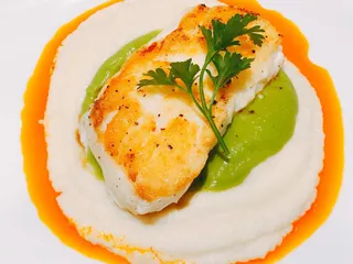 Ike's Food & Cocktails