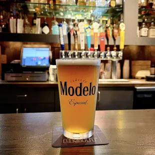 a pint of modelo