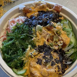 Regular bowl with Hawaiian, fire tuna, &amp; fire salmon