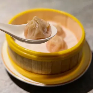 Xiao Neng Bao Zhi Rou Crab Xlb