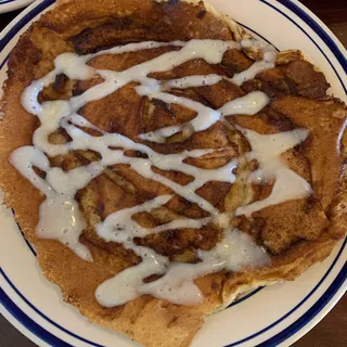 Cinnamon Roll Pancake
