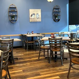 ramen and noodles, interior