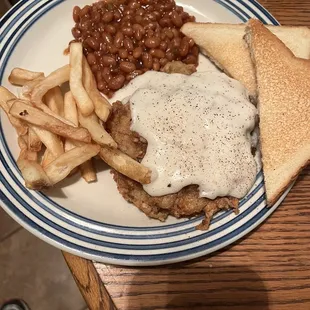 Awesome chicken fried steak and the gravy was very flavorful!