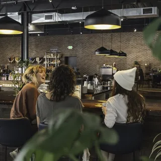 BEER, WINE & NEAT SPIRITS