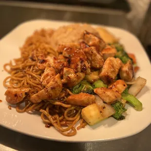 ramen and noodles, food