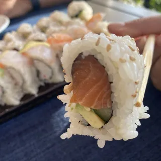 Salmon Avocado Roll