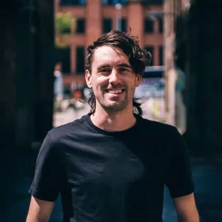JD Y.