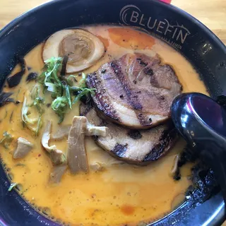 Tonkotsu Red (thin noodle)