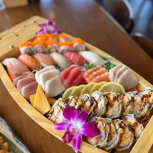 food, sushi and sashimi, sushi, sashimi